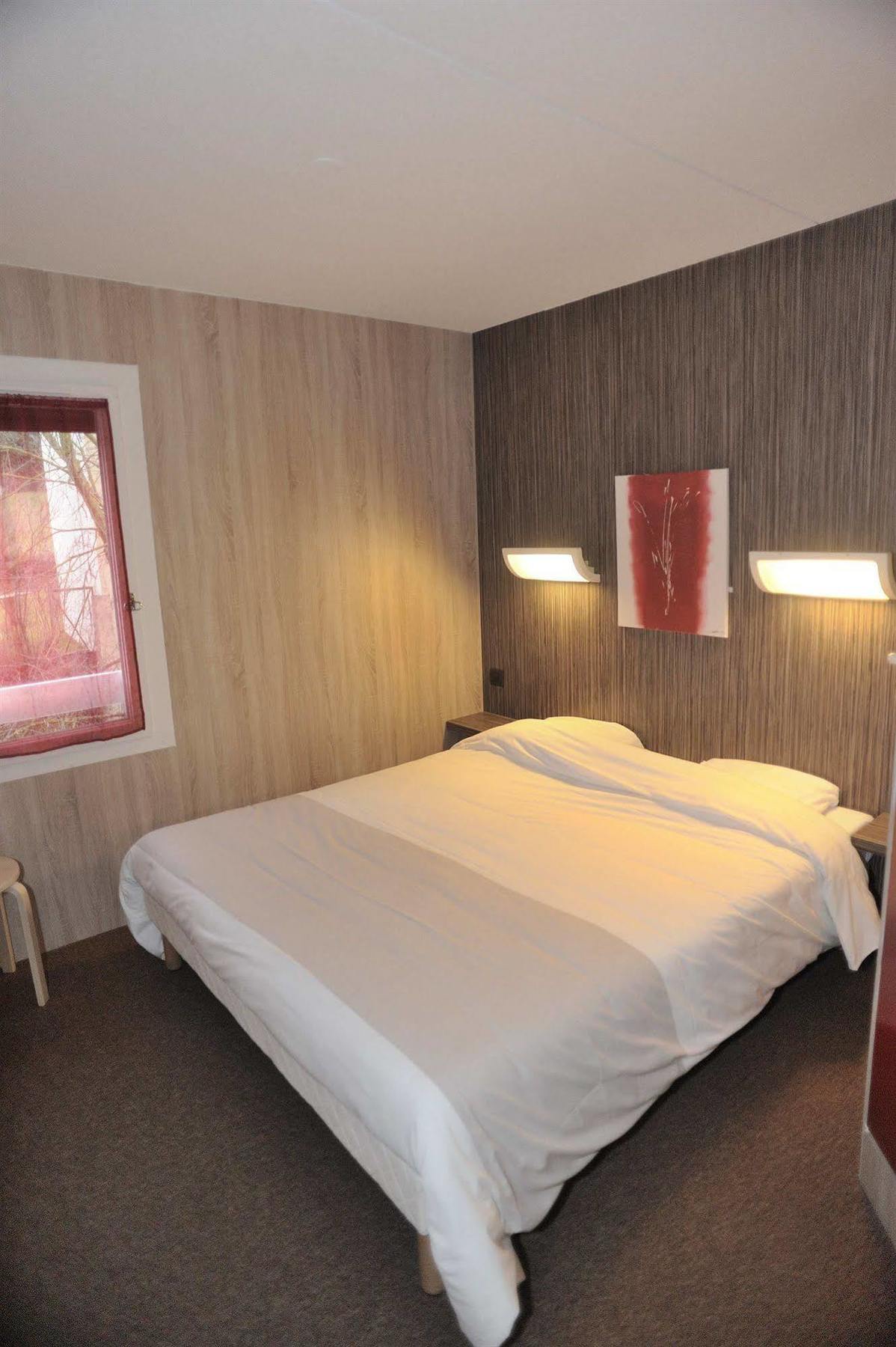 Hotel 4 Saisons Onet-le-Château Eksteriør bilde